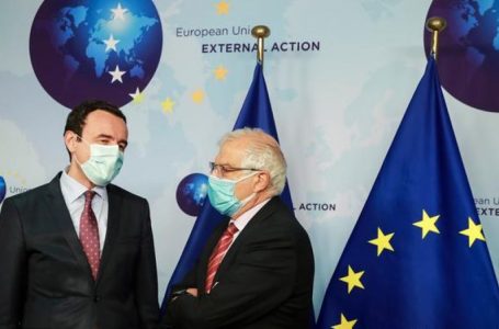 Borrell dhe Kurti pajtohen që dialogu Kosovë-Serbi të rinisë në qershor