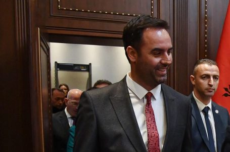 Kryesia e Kuvendit mblidhet në ora 14:30, pritet caktimi i seancës për presidentin
