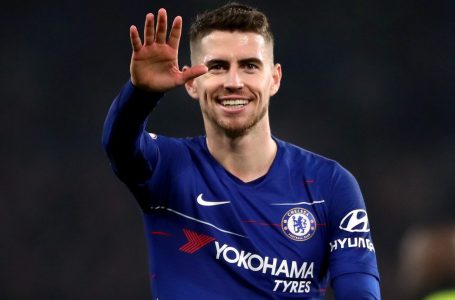 “Do të qëndroj 100 për qind”, agjenti i Jorginhos konfirmon të ardhmen e mesfushorit te Chelsea