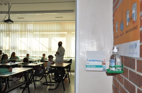 Kërkohet kompensim për mësimin plotësues