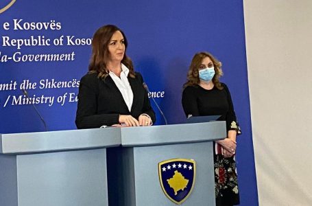 Nagavci: Prioritet kemi vaksinimin e mësimdhënësve