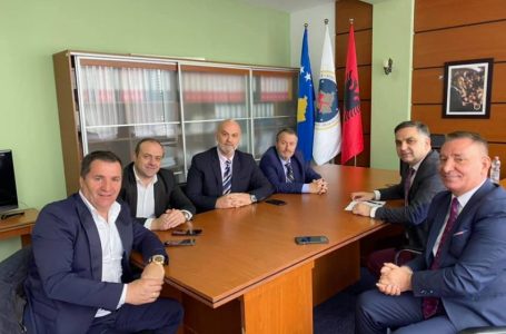 Besnik Tahiri dhe Pal Lekaj kanë takuar lidershipin e Odës së Hotelierëve