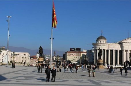 Padi për tre persona në Maqedoni, shkaku i PCR testeve të falsifikuara