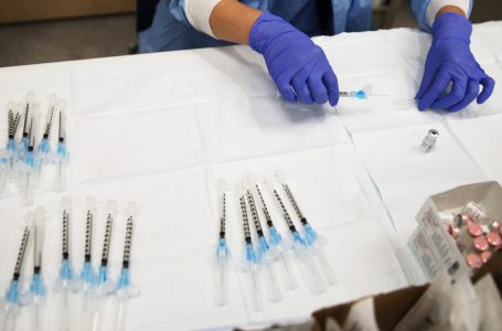 Rriten çmimet e vaksinave, ​mbi një milion viktima në Evropë nga Covid-19