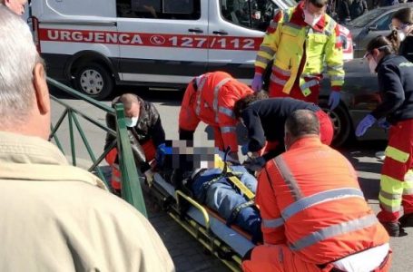 Personi që vdiq në rrugën Morinë-Milot është prodekani i Fakultetit Filologjik të Gjakovës