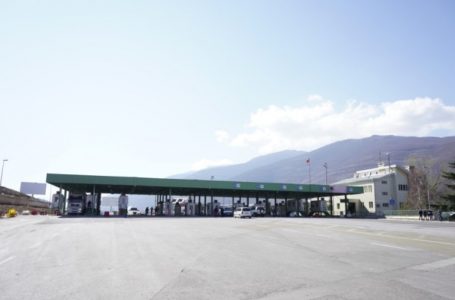 53 mijë kosovarë kaluan fundjavën në Shqipëri