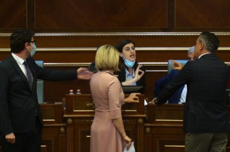 Diskutime të ashpra mes Gashit, Muratit dhe Bogujevcit