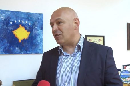 Ardiani Gjini, ‘’Dritat e stadiumit do i ndezi unë në mandatin tjetër’’