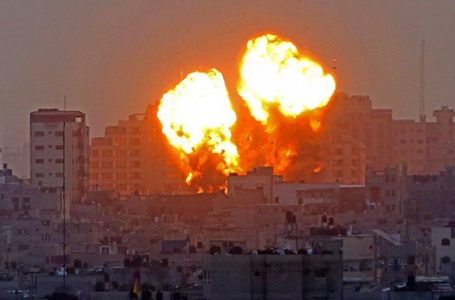 Vriten edhe tre palestinezë, vazhdojnë sulmet ajrore në Gaza