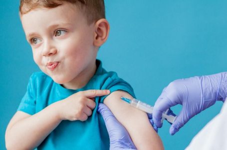 Pfizer: kërkonë miratimin e BE-së për përdorimin e vaksinës tek fëmijët