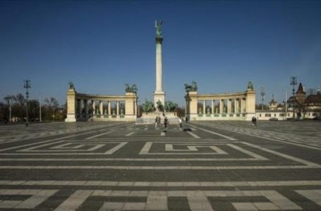 Hungaria lehtëson masat anti COVID-19