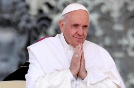 Papa Françesku bën thirrje për t’i dhënë fund konfliktit në Izrael dhe Gaz