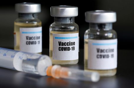 A do të zvogëlojnë vaksinat transmetimin e virusit covid-19 ?