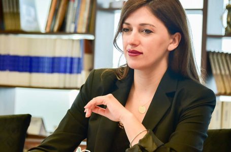Haxhiu: Ka kaluar koha kur dikush e kalon provimin e Jurisprudencës pa meritë