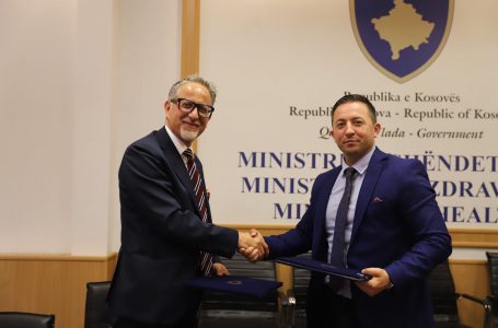 Ministria e Shëndetësisë dhe ajo e Mbrojtjes nënshkruajnë marrëveshje