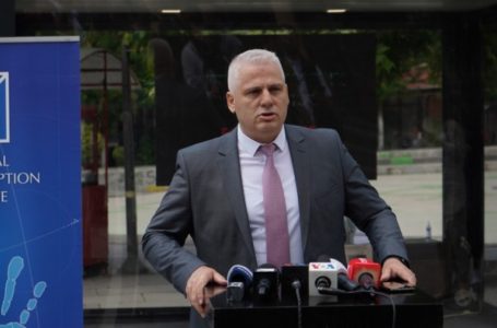 ​Për tri vjet, 14 raste të sinjalizimit të abuzimit me para publike