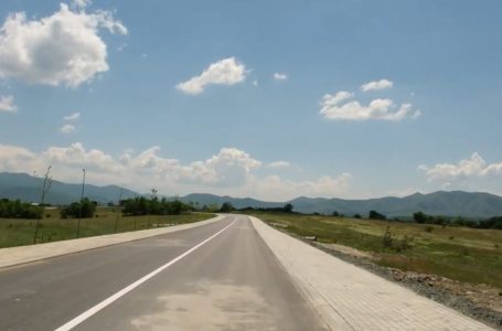 Kryetari i komunës, Ardian Gjini inspekton punimet në Çabrat dhe Dardani