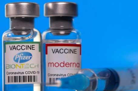 CDC: Vaksinat e Pfizerit dhe Modernës mund të shkaktojnë miokardi