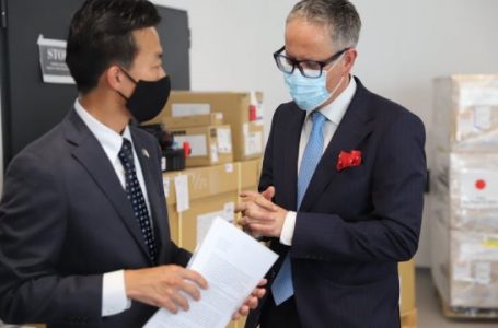Japonia furnizon Kosovën me disa pajisje mjekësore