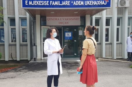 ​2700 qytetarë të vaksinuar në Deçan