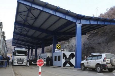 Kthehet mbrapsht nga Policia autobusi me pelegrinë nga Serbia