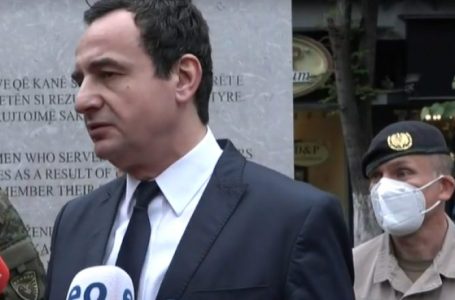 Kurti: Sot Kosova kremton lirinë, ta përkujtojmë çdo ditë pasi shumë gra e burra dhanë jetën