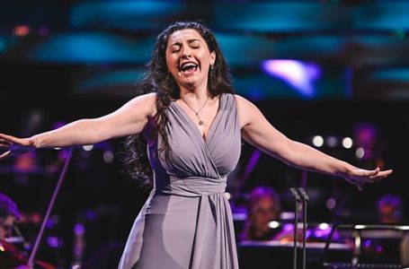 Shkëlqen me performancën ,Elbenita Kajtazi prezanton Kosovën në BBC Cardiff Singer of the World