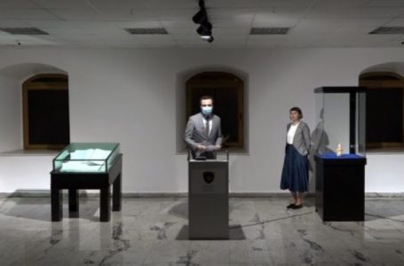 Kurti: Qindra artefakte të Kosovës po mbahen padrejtësisht në Serbi