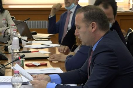 Zemaj: Mungon fushata sensibilizuese për procesin e vaksinimit