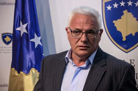 Adem Grabovci nga Konventa e PDK-së: Do të hapim rrugë që partisë t’i bashkangjiten gjeneratat e reja