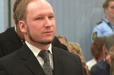 Vrasësi masiv i Norvegjisë kërkon të bëhet film jeta e tij