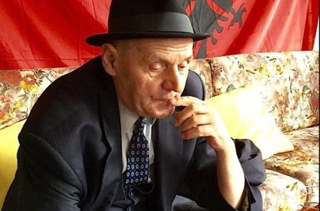 Vdiq Uran Kostreci, shkrimtari që i rezistoi komunizmit