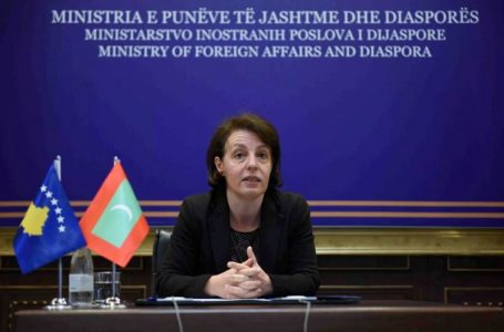 Ministrja Gërvalla takon homologun e saj nga Republika e Maldiveve