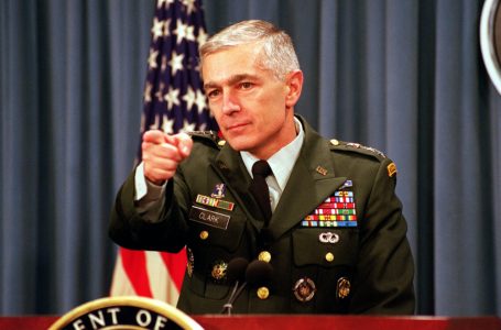 Wesley Clark nesër vizitë në Kosovë