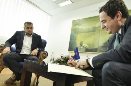 Andin Hoti emërohet Kryesues i Komisionit Qeveritar për Personat e Zhdukur