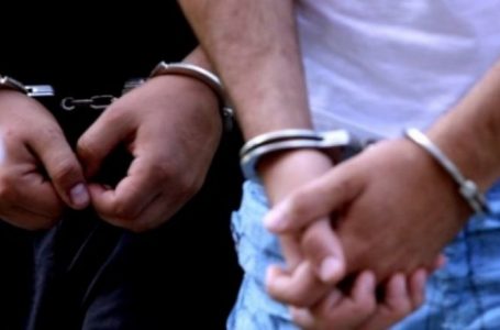 Arrestohen dy burra në Gjakovë, dyshohen për prostitucion