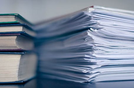 Falsifikoi dokumentet për ta shitur një parcelë 98 mijë euro