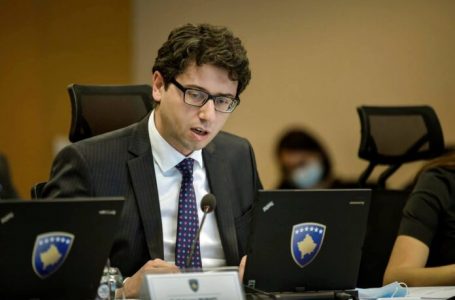 Murati prezanton: “Mbështetja për të Punësuarit e Formalizuar të Pakos së Ringjalljes Ekonomike”
