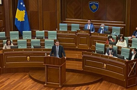 200 mijë euro iu dhanë kundërligjshëm një kompanie, debatojnë Murati e Haxhiu