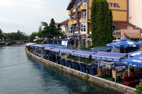Mbi 3.500 qytetarë me të ardhura të ulëta do të marrin 12.000 denarë për pushime