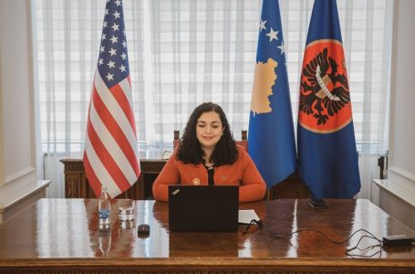 Sot mbahet “Samiti për Demokraci” i organizuar nga Biden, pjesëmarrëse edhe presidentja Osmani