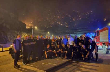 ​Sveçla për zjarrfikësit: Në sytë e tyre pashë vullnet e dashuri për Shqipërinë