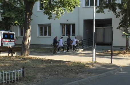 71 pacientë pozitiv me Covid-19 në spitalin e Gjakovës