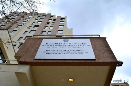 4 shtetas kosovarë janë evakuuar nga Afganistani