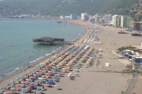 Arrestohet në Shëngjin 26 vjeçari nga Kosova, policia i gjeti drogë në çantë