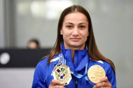 Para 5 vitesh Majlinda bëri historinë dhe fitoi të artën në Olimpiadë