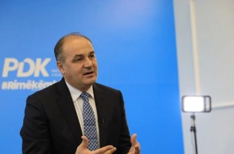 Hoxhaj: Dialogu, shpresë e zhdukur shkaku i gabimeve të BE-së dhe Kosovës