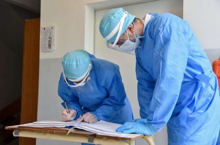 Oda e Infermierëve: Një infermier po kujdeset për 20 pacientë me COVID-19