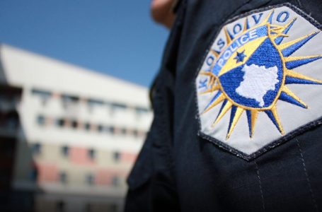 Vdes një fëmijë 10 vjeçar në Malishevë, familjarët e gjetën në kabinë të kamionit