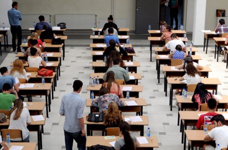 Ministria e Arsimit: Pjesën e dytë të Provimit të Maturës e kaluan vetëm 57.1 për qind të nxënësve